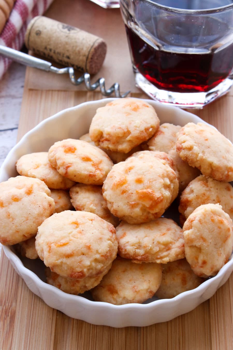 Cheddar Cheese Shortbread | Easy Appetizer | Krazykitchenmom.com